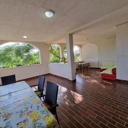 Apartment Grbac Barbat na Rabu Kültér fotó