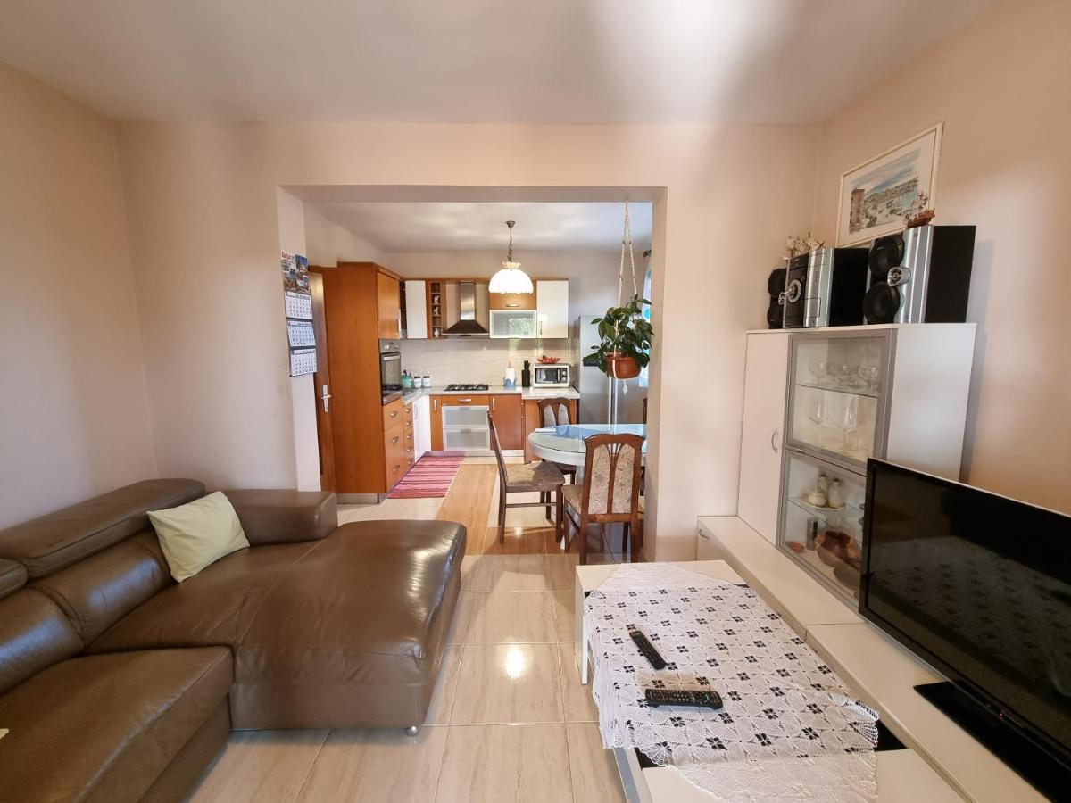 Apartment Grbac Barbat na Rabu Kültér fotó