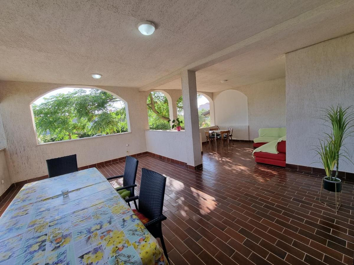 Apartment Grbac Barbat na Rabu Kültér fotó