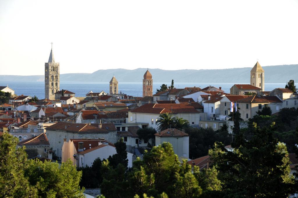 Apartment Grbac Barbat na Rabu Kültér fotó